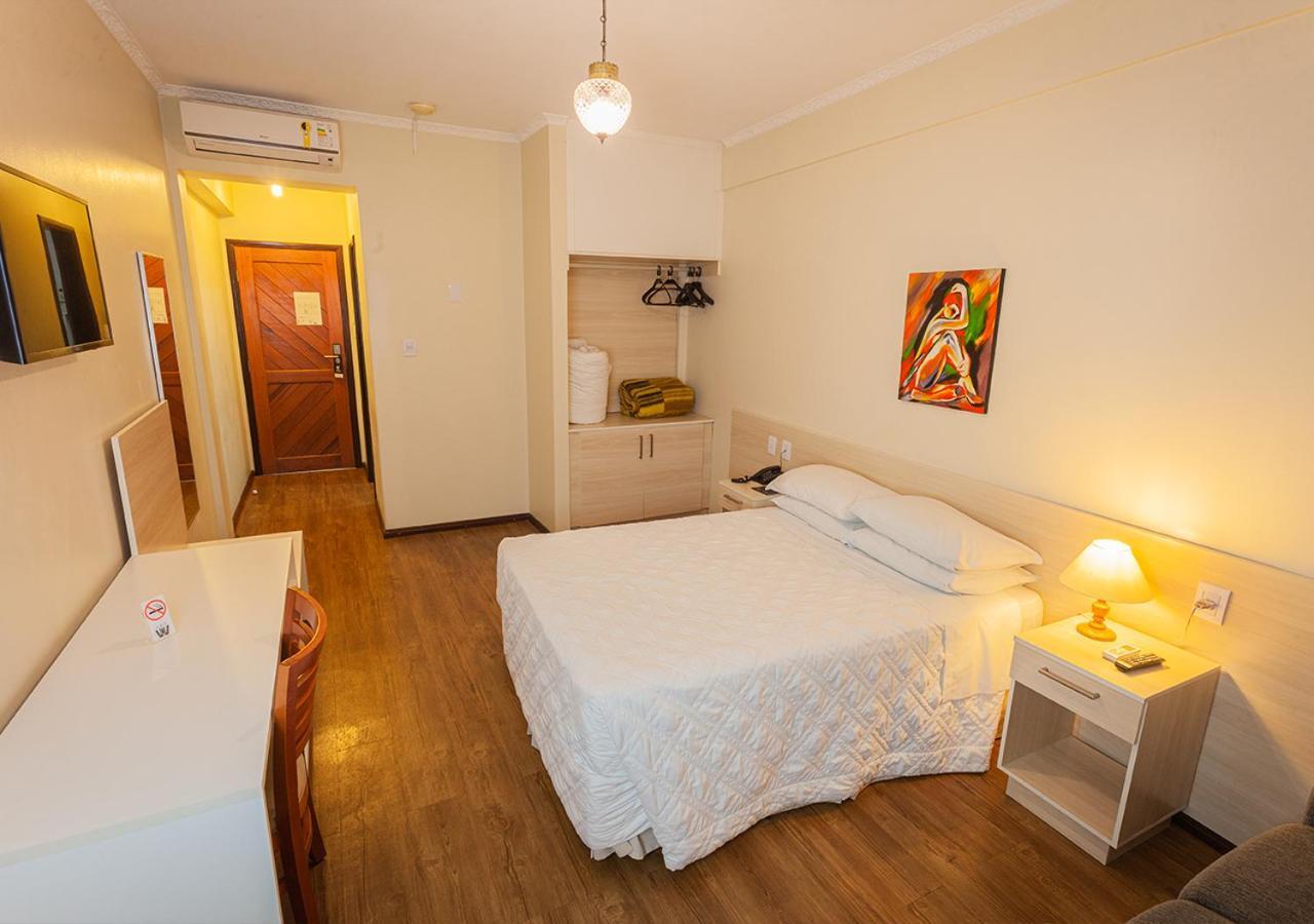 Hotel San Silvestre Tubarão Buitenkant foto