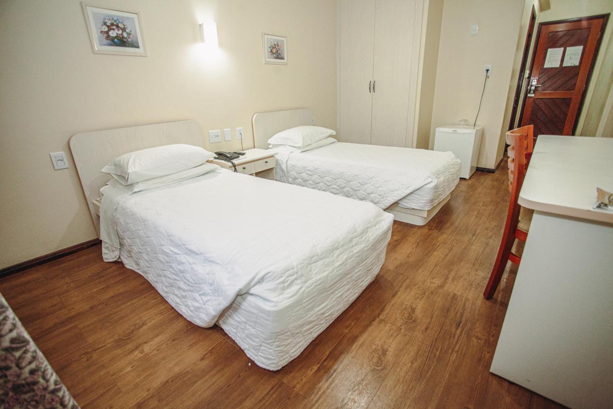 Hotel San Silvestre Tubarão Buitenkant foto