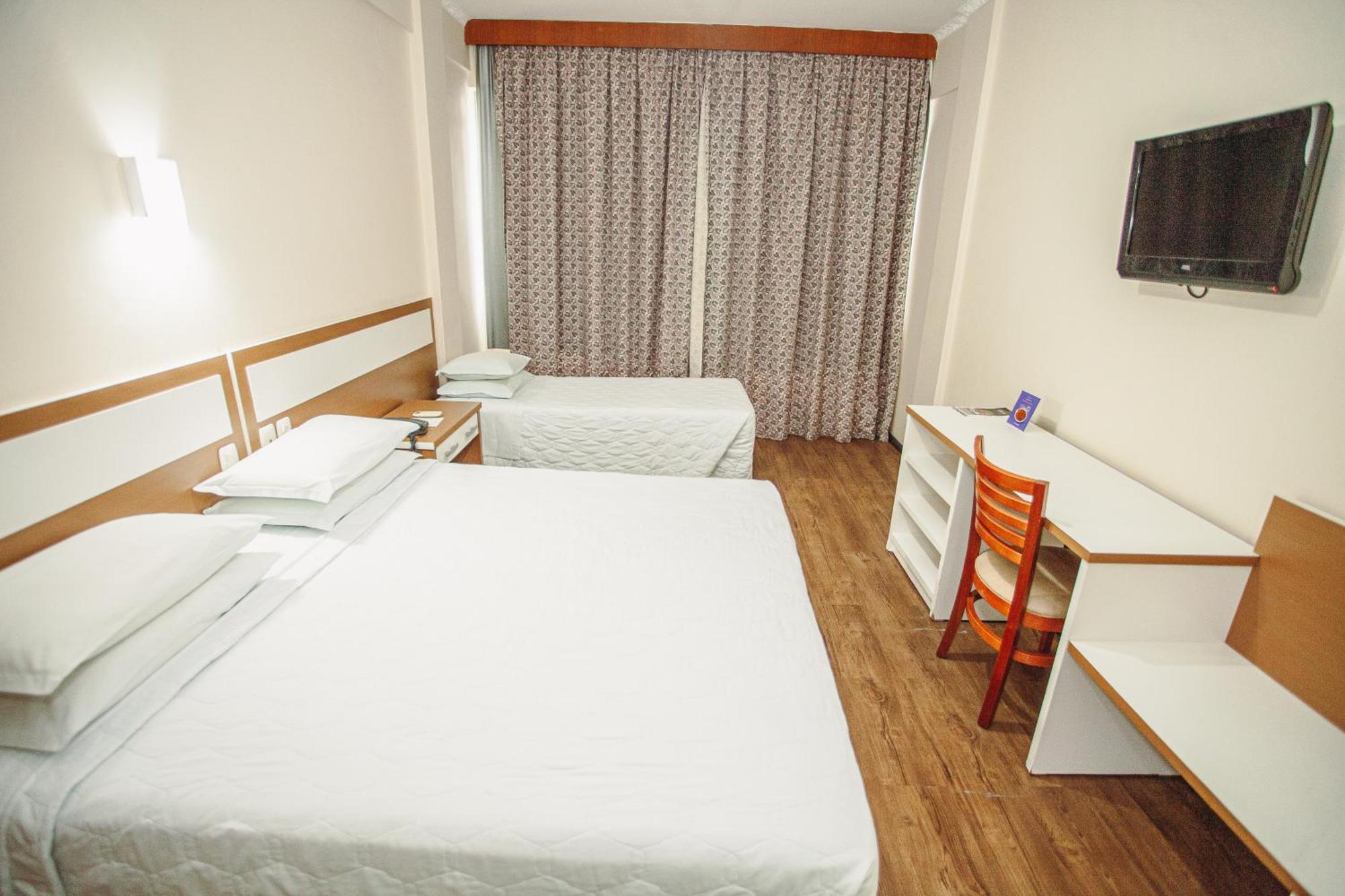 Hotel San Silvestre Tubarão Buitenkant foto